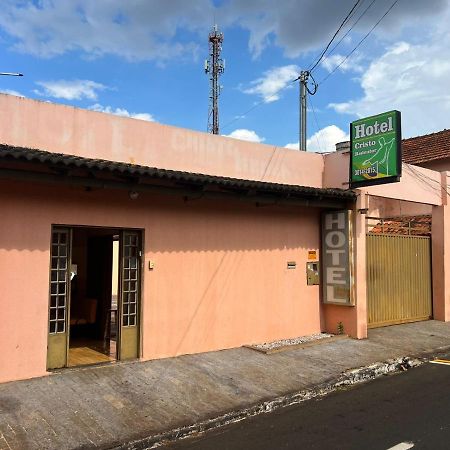 Hotel Cristo Redentor Jatai Ngoại thất bức ảnh